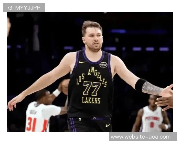 湖人与开拓者胜率相近ESPN预测明日比赛结果势均力敌